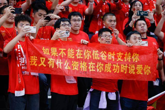 宏远动态！朱芳雨深夜发声，杜锋续约受阻，焦泊乔留队概率提升